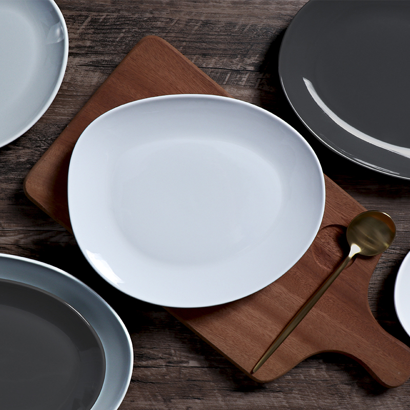  Set de gresie de înaltă calitate farfurie creativă neregulată coreeană japoneză care servește farfurii ceramice din porțelan gri închis negru