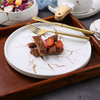 Farfurie rotundă, aurita, marmorată, din ceramică, cu friptură de paste, pentru restaurant, pentru hotel, veselă, vesela, ustensile de bucătărie
