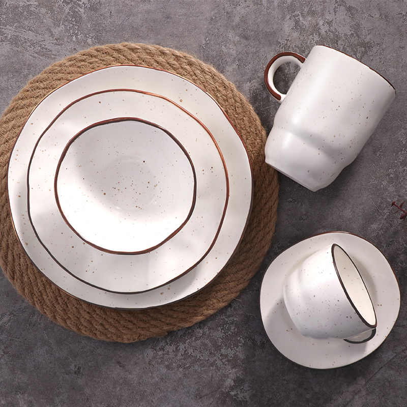 Căni Artizanale Bej Nordic Cană Ceramică