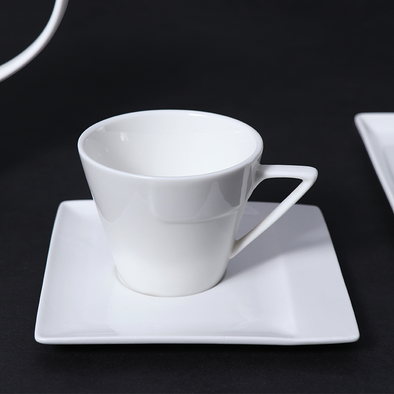 Set de cești de cafea din porțelan alb farfurioară din ceramică de 5 oz