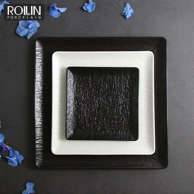 Farfurii de încărcare negre Farfurie pătrată alb-negru. Set de farfurii din gresie din China, la mașina de spălat vase, vesela pentru hotel