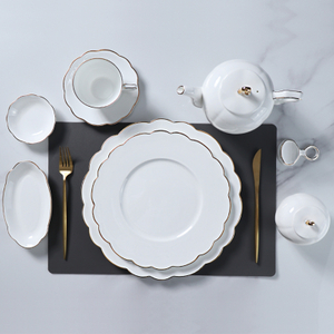 Fine Bone China Dinnerware Seturi de vesela de lux