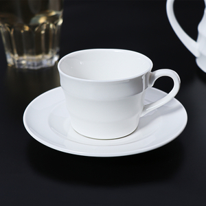 Design Minimalist Cești De Ceai Din Porțelan Alb Farfurioară Cești De Cafea Pentru Cafenea
