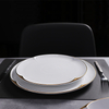 Set de farfurii înalte din ceramică albă Set de veselă durabilă din porțelan, cu ornamente aurii