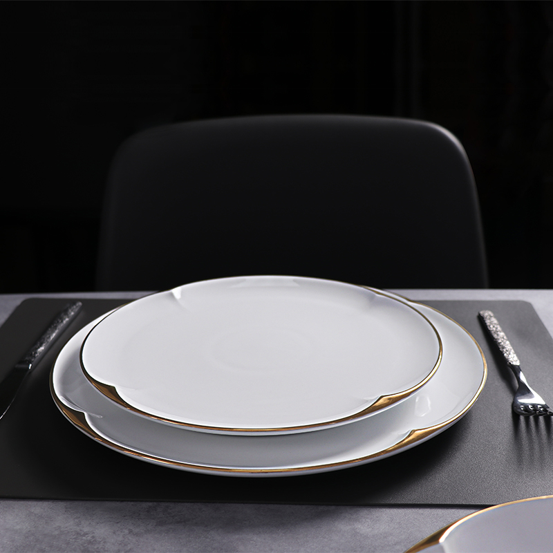 Set de farfurii înalte din ceramică albă Set de veselă durabilă din porțelan, cu ornamente aurii
