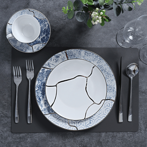 Furnizor de set de cină Blue and White Bone China