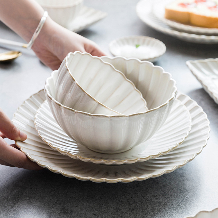 Cina albă Veselă de lux Restaurant Veselă de masă Seturi de farfurii Veselă de masă din ceramică albă Set de veselă din ceramică